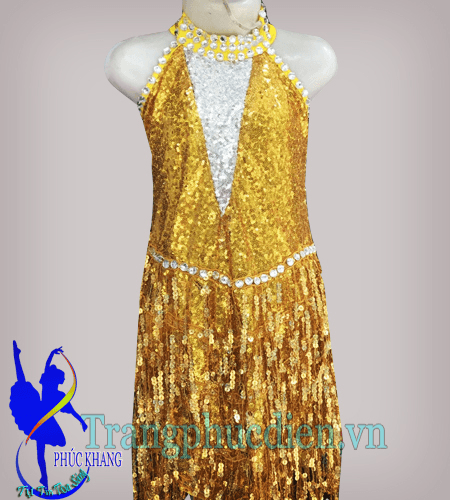 Váy kim sa vàng biểu diễn